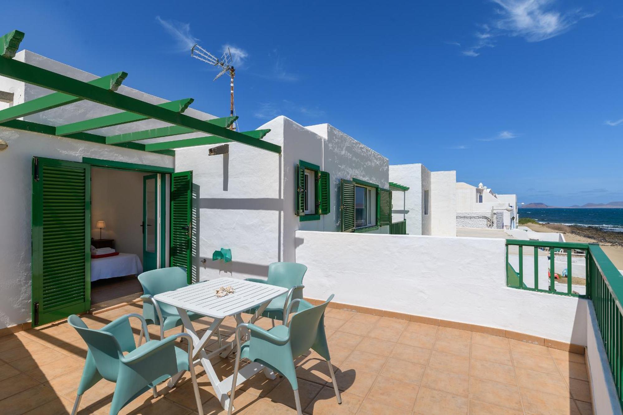 Famara Caracolillos, El Apartamento Ngoại thất bức ảnh