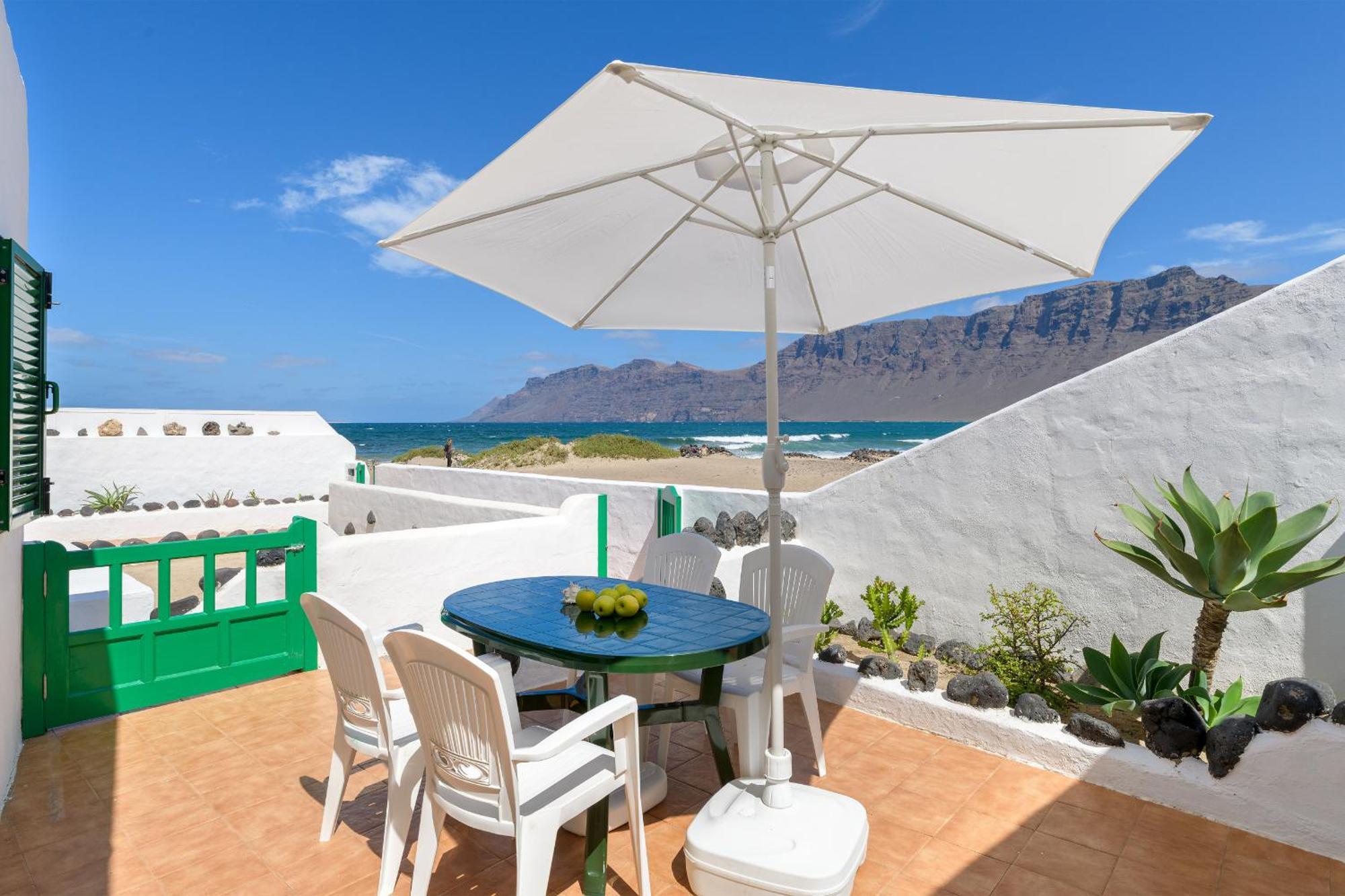 Famara Caracolillos, El Apartamento Ngoại thất bức ảnh